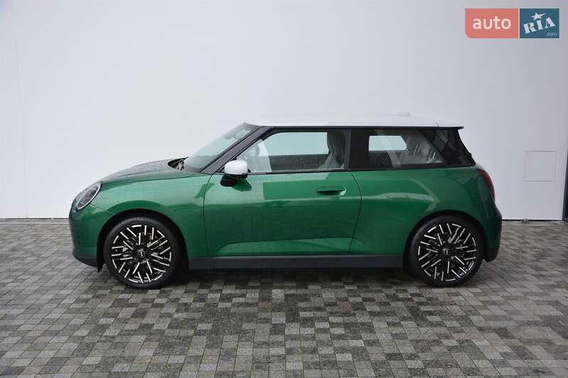 Хэтчбек MINI Cooper 2024 в Киеве фото 2 Хэтчбек MINI Cooper 2024 в Киеве