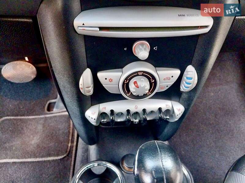Хэтчбек MINI Cooper 2008 в Солотвине
