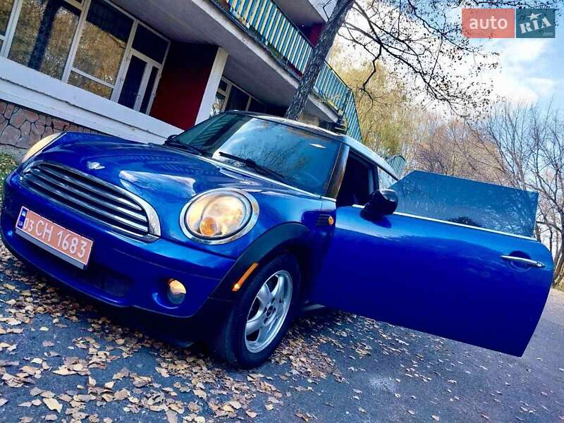 Хэтчбек MINI Cooper 2008 в Солотвине