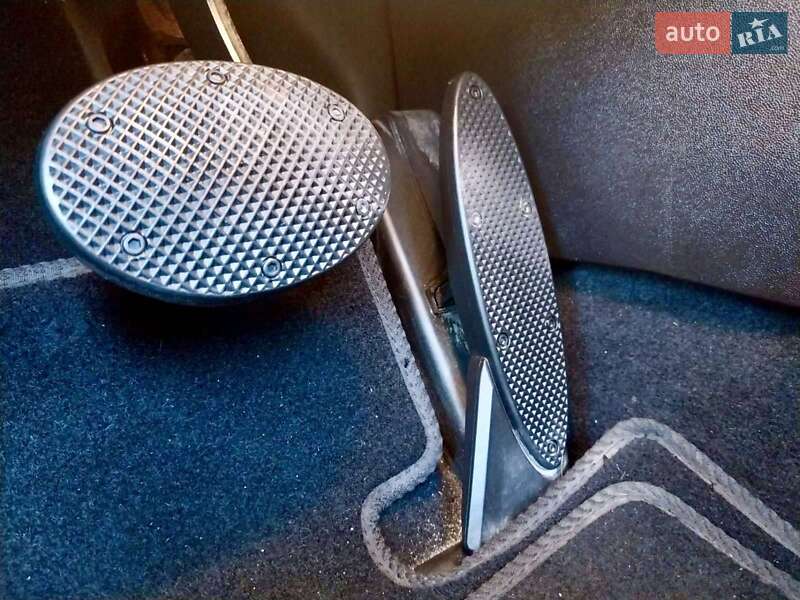 Хэтчбек MINI Cooper 2008 в Солотвине