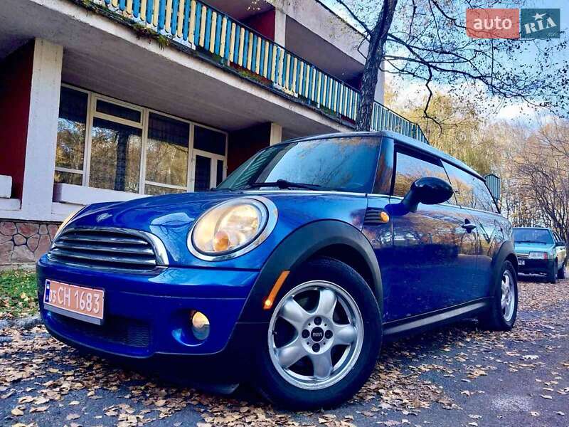 Хэтчбек MINI Cooper 2008 в Солотвине