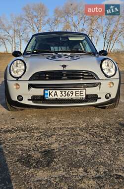 Хэтчбек MINI Cooper 2006 в Киеве
