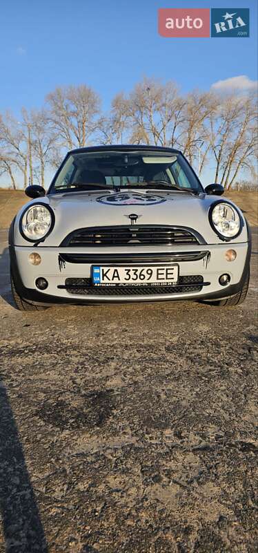 MINI Cooper 2006