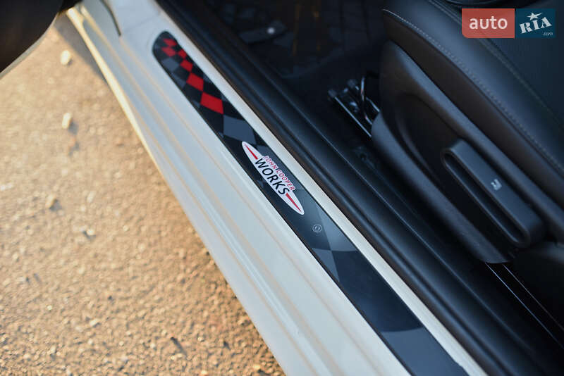 Хетчбек MINI Cooper 2018 в Києві