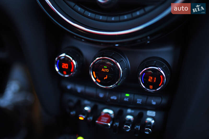 Хетчбек MINI Cooper 2018 в Києві