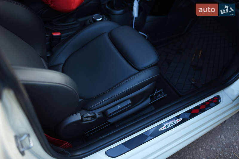 Хетчбек MINI Cooper 2018 в Києві