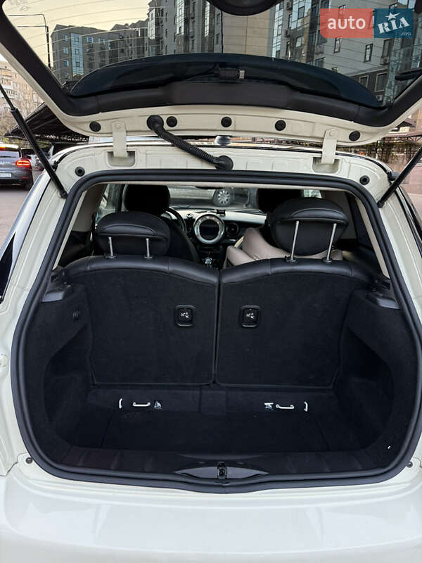 Хетчбек MINI Cooper 2013 в Одесі фото 21 Хетчбек MINI Cooper 2013 в Одесі