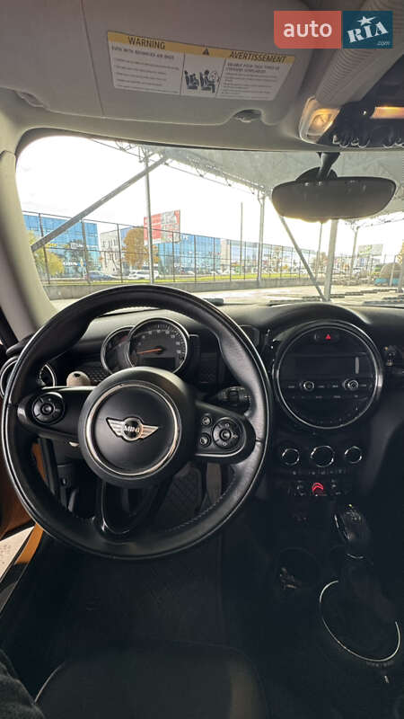 Хэтчбек MINI Cooper 2014 в Ровно
