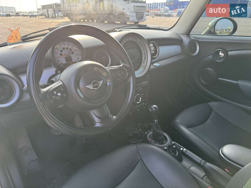 Хэтчбек MINI Cooper 2012 в Кропивницком фото 11 Хэтчбек MINI Cooper 2012 в Кропивницком
