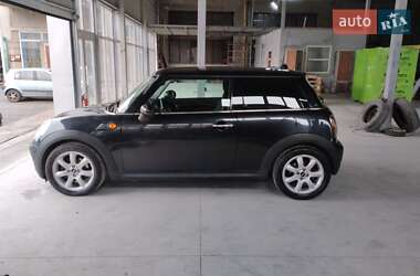 Хэтчбек MINI Cooper 2008 в Виннице