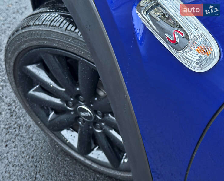 Хэтчбек MINI Cooper 2020 в Киеве