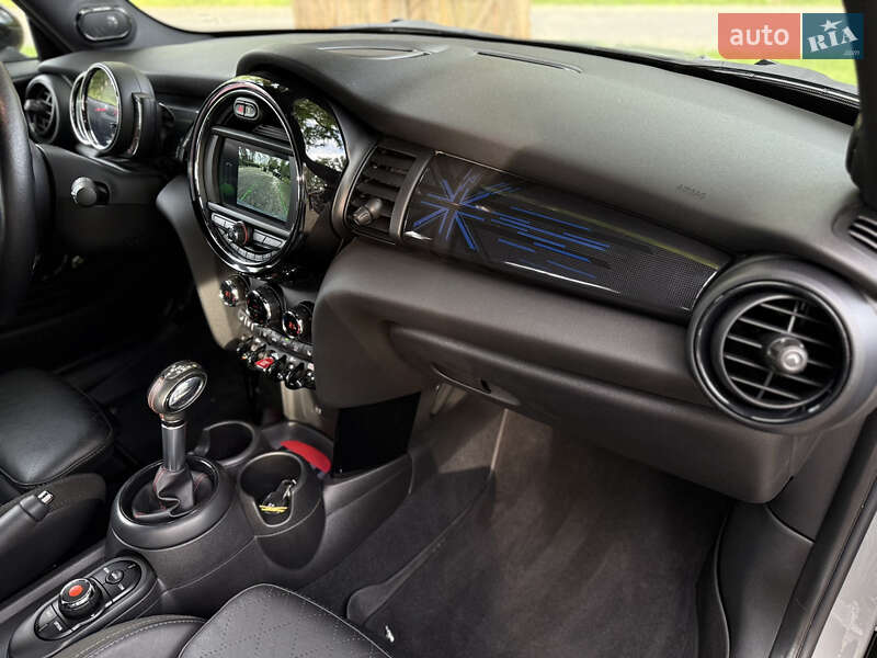 Хетчбек MINI Cooper 2018 в Києві