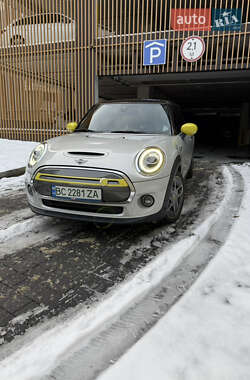 Хэтчбек MINI Cooper 2020 в Львове