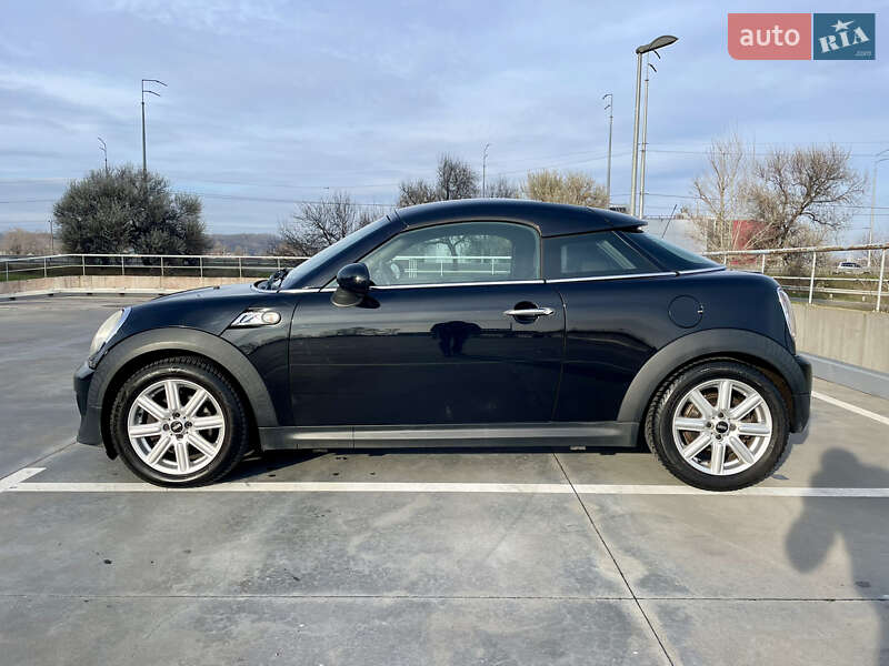 Купе MINI Cooper 2011 в Киеве фото 16 Купе MINI Cooper 2011 в Киеве