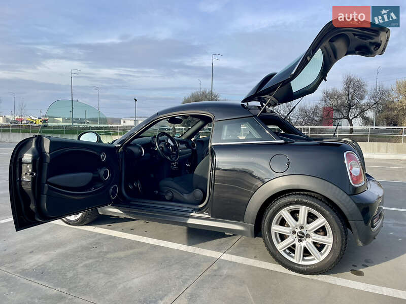Купе MINI Cooper 2011 в Киеве фото 19 Купе MINI Cooper 2011 в Киеве