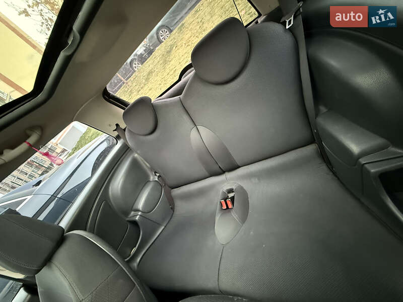 Хетчбек MINI Cooper 2006 в Дніпрі