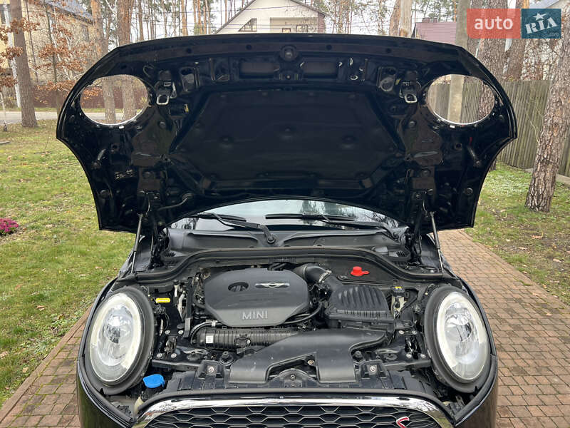 Хэтчбек MINI Cooper 2015 в Киеве