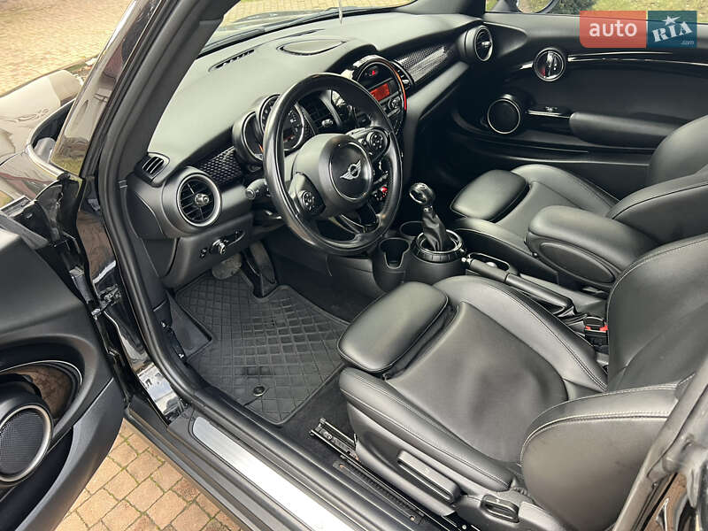 Хэтчбек MINI Cooper 2015 в Киеве