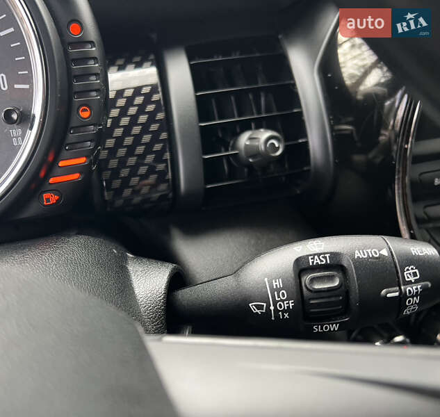 Хэтчбек MINI Cooper 2015 в Киеве