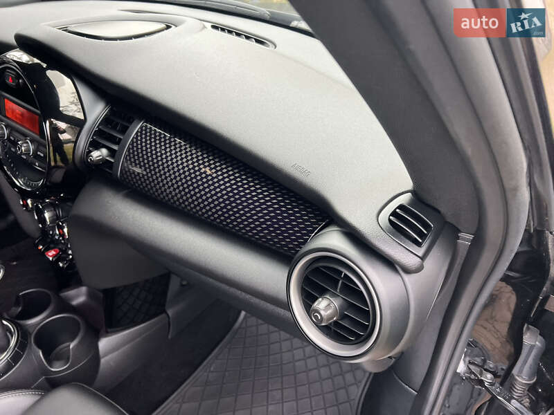 Хэтчбек MINI Cooper 2015 в Киеве