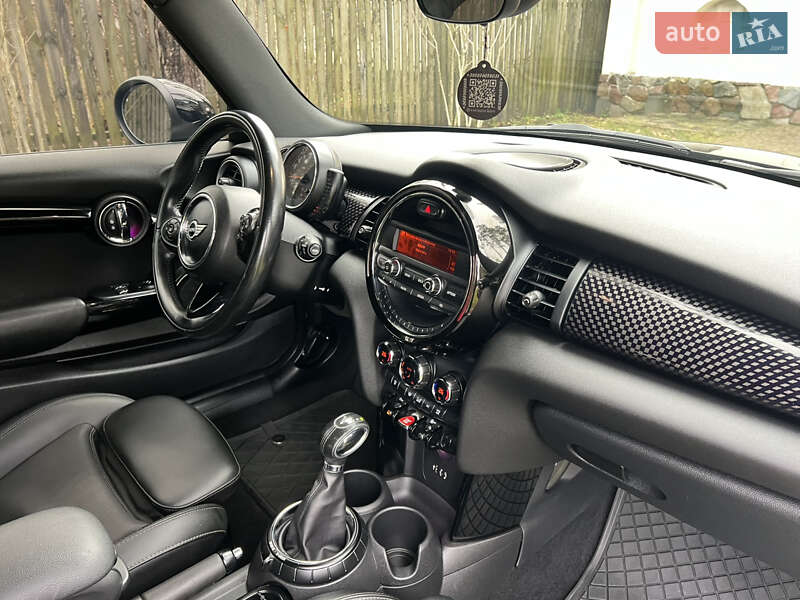 Хэтчбек MINI Cooper 2015 в Киеве