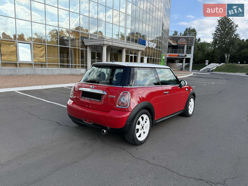 Хетчбек MINI Cooper 2010 в Одесі