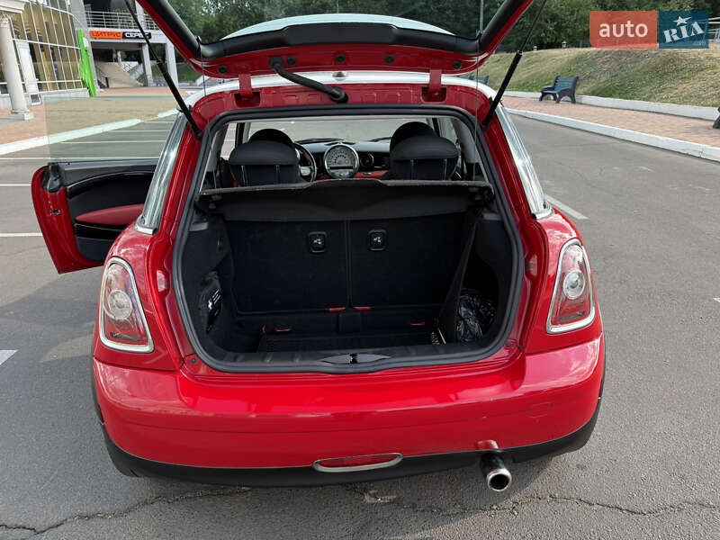 Хетчбек MINI Cooper 2010 в Одесі