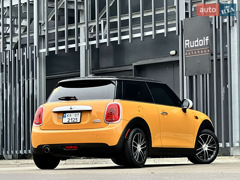 Хетчбек MINI Cooper 2014 в Києві
