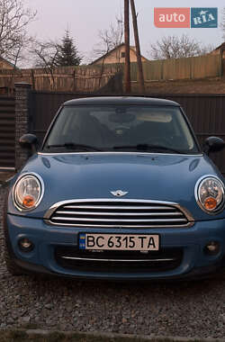 Хэтчбек MINI Cooper 2012 в Львове