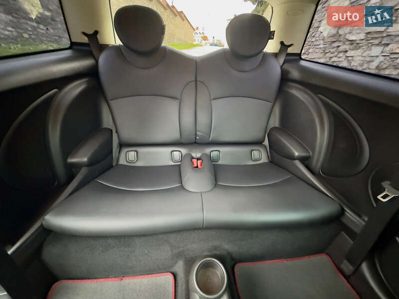 Хэтчбек MINI Cooper 2013 в Каменец-Подольском