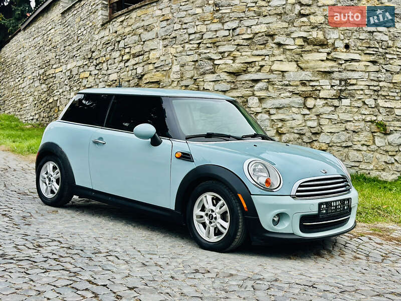 Хэтчбек MINI Cooper 2013 в Каменец-Подольском