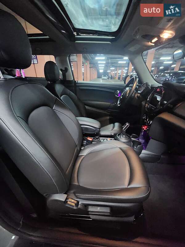 Хетчбек MINI Cooper 2019 в Києві фото 69 Хетчбек MINI Cooper 2019 в Києві