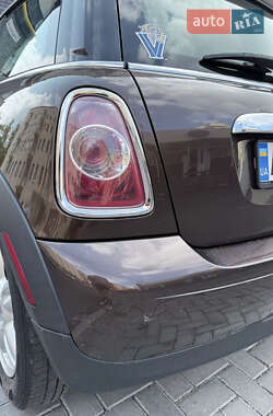 Хэтчбек MINI Cooper 2011 в Житомире