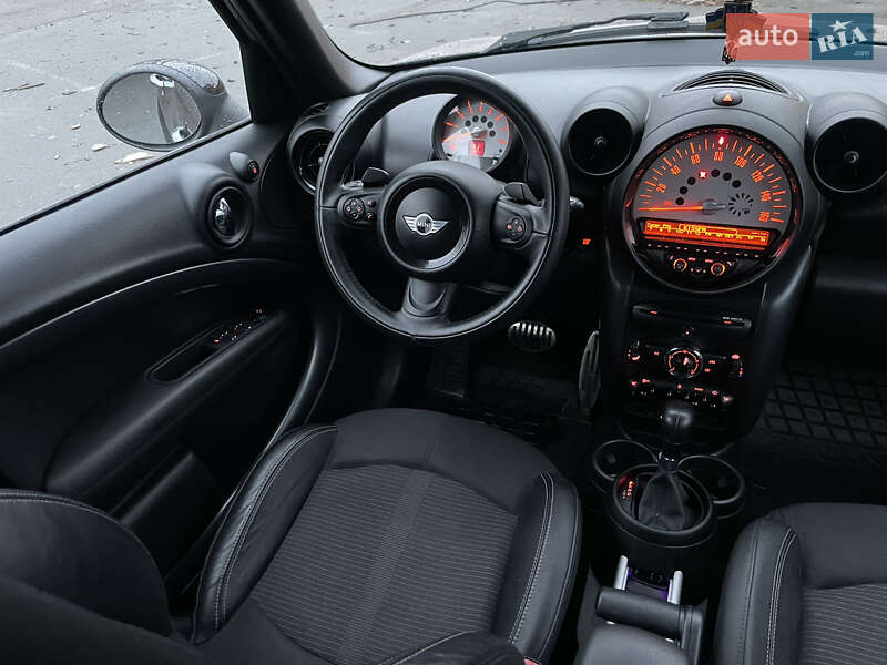 Хетчбек MINI Cooper 2013 в Києві фото 19 Хетчбек MINI Cooper 2013 в Києві