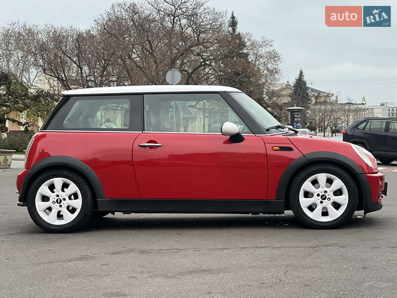 Хетчбек MINI Cooper 2006 в Одесі фото 12 Хетчбек MINI Cooper 2006 в Одесі