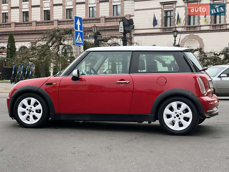 Хетчбек MINI Cooper 2006 в Одесі фото 21 Хетчбек MINI Cooper 2006 в Одесі