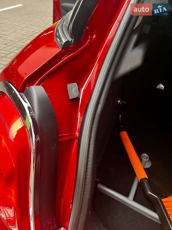 Хэтчбек MINI Cooper 2016 в Киеве фото 35 Хэтчбек MINI Cooper 2016 в Киеве