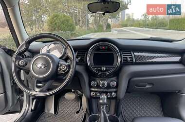 Хэтчбек MINI Cooper 2018 в Днепре