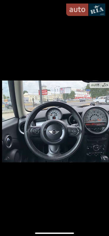 Хэтчбек MINI Cooper 2012 в Одессе