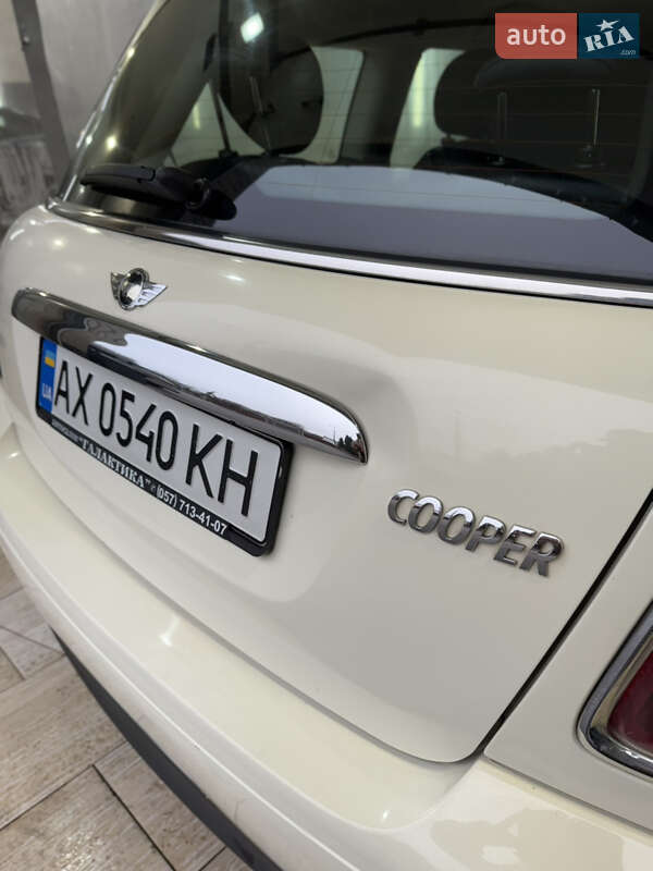 Хэтчбек MINI Cooper 2012 в Одессе