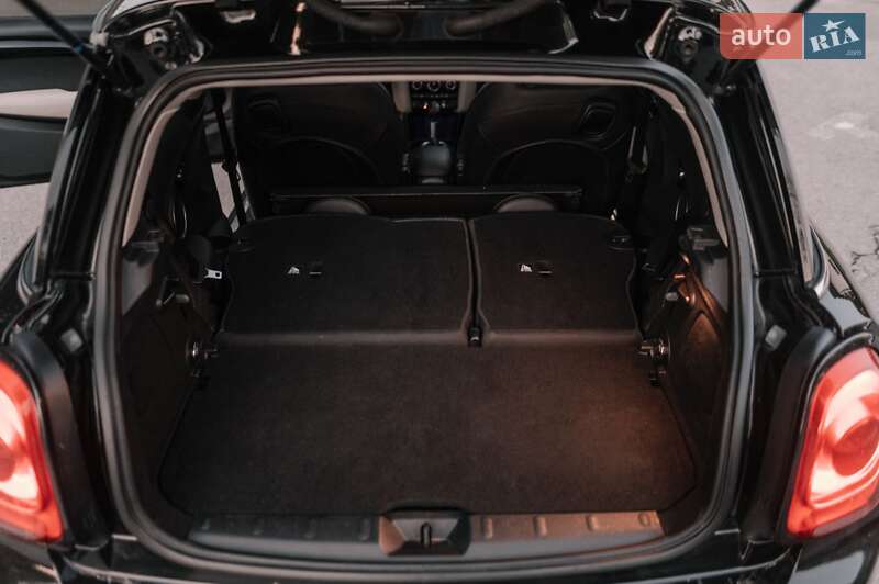 Хэтчбек MINI Cooper 2014 в Ровно фото 19 Хэтчбек MINI Cooper 2014 в Ровно