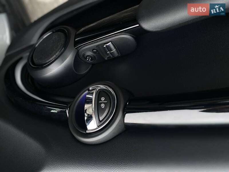 Хэтчбек MINI Cooper 2014 в Киеве