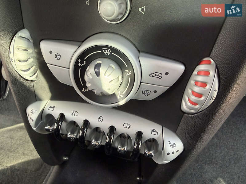 Хэтчбек MINI Cooper 2008 в Гайвороне фото 12 Хэтчбек MINI Cooper 2008 в Гайвороне