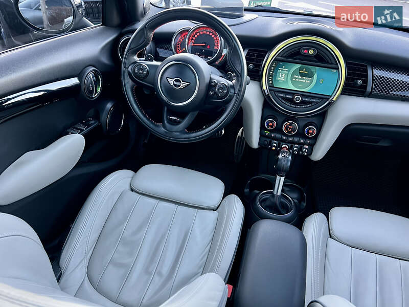 Хэтчбек MINI Cooper 2018 в Киеве фото 51 Хэтчбек MINI Cooper 2018 в Киеве