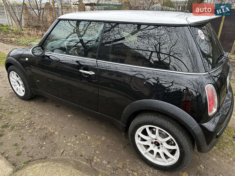 Хэтчбек MINI Cooper 2004 в Николаеве фото 3 Хэтчбек MINI Cooper 2004 в Николаеве