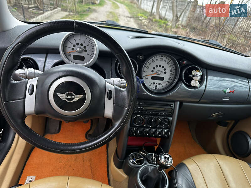 Хэтчбек MINI Cooper 2004 в Николаеве фото 12 Хэтчбек MINI Cooper 2004 в Николаеве