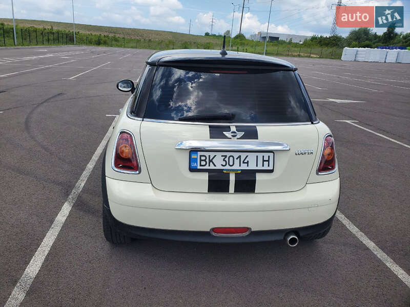 Хетчбек MINI Cooper 2007 в Рівному