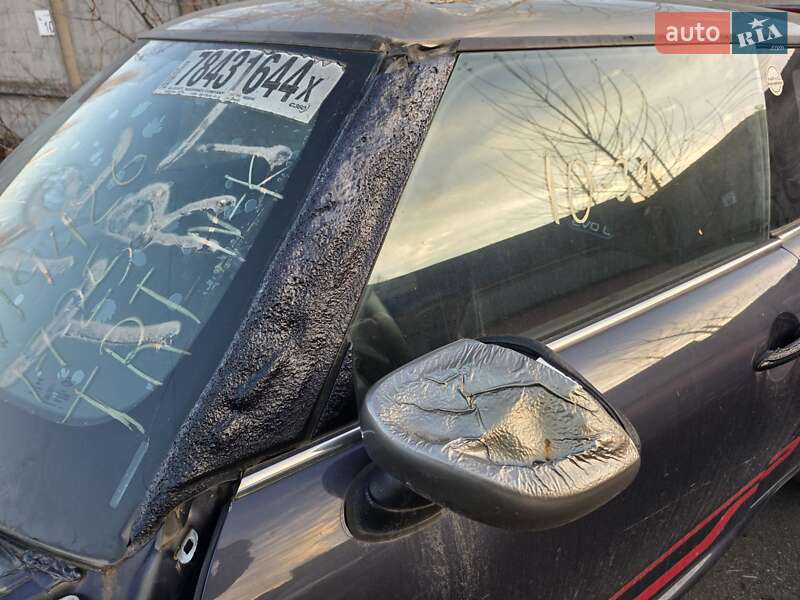 Хэтчбек MINI Cooper 2021 в Киеве фото 6 Хэтчбек MINI Cooper 2021 в Киеве