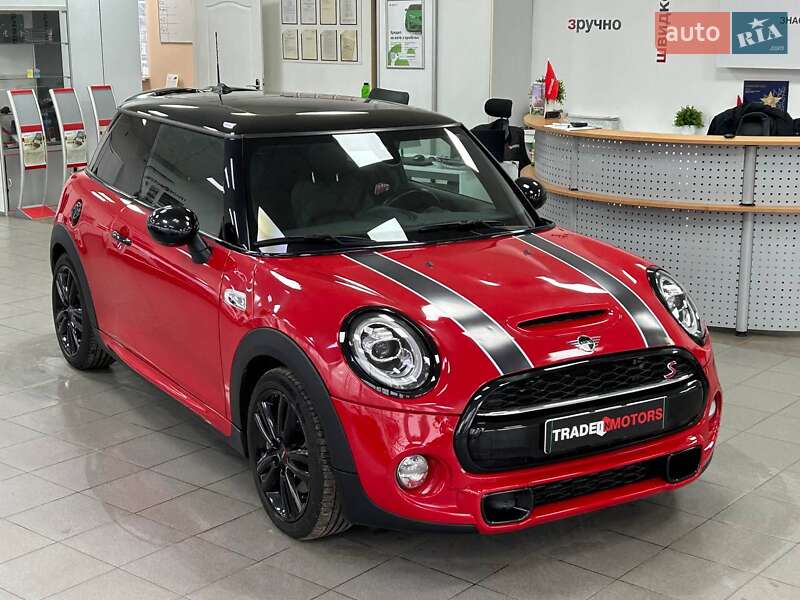 Хэтчбек MINI Cooper 2018 в Киеве фото 2 Хэтчбек MINI Cooper 2018 в Киеве