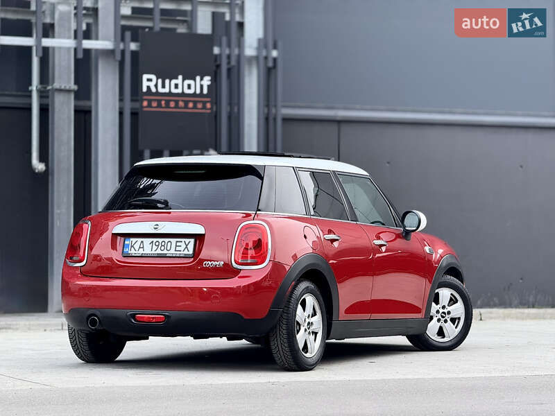 Хэтчбек MINI Cooper 2014 в Киеве